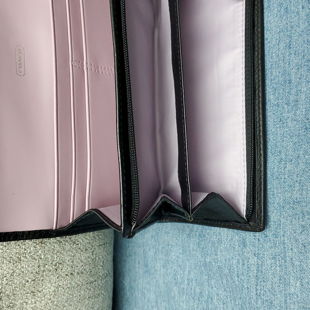 NWOT Coach Penelope Black and White Monogram Op Art Wallet - Picture 8 of 16